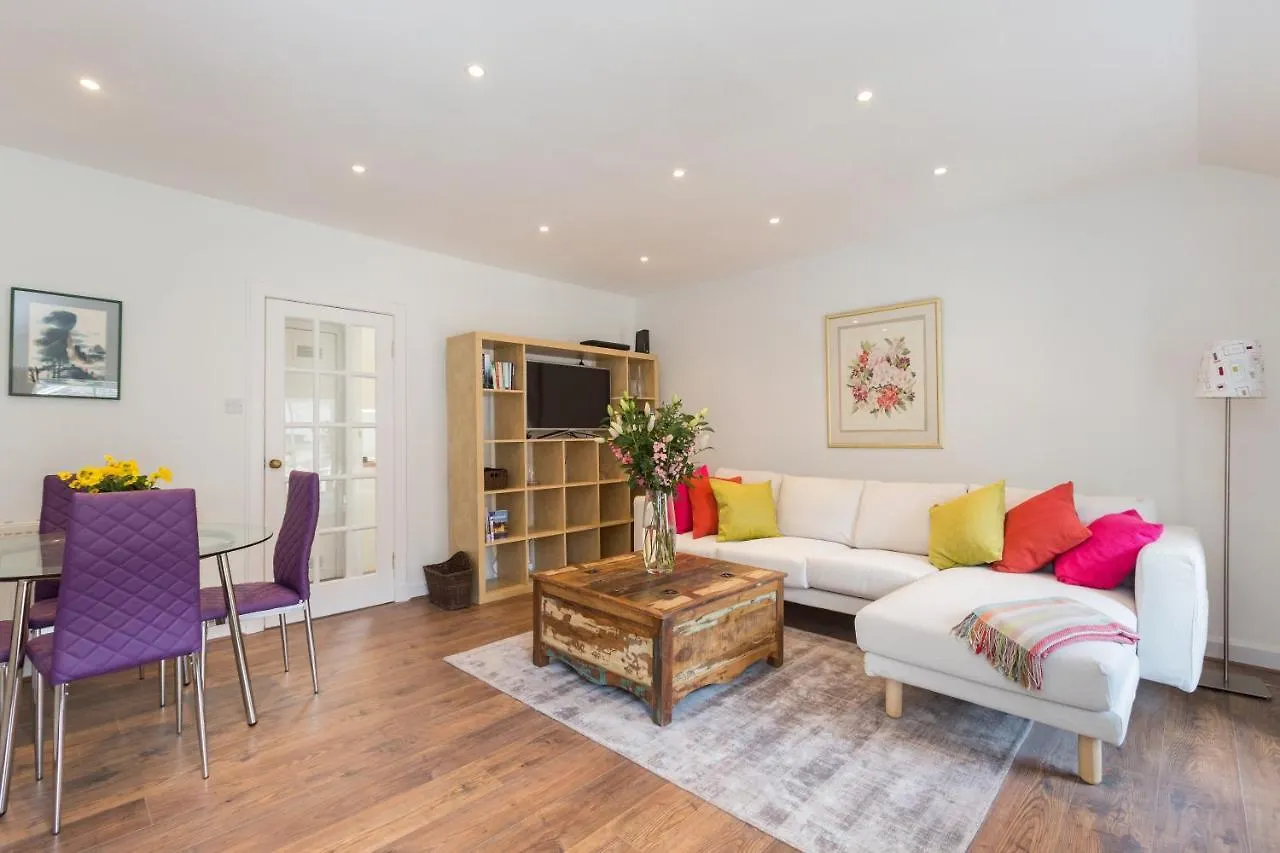 Holiday home Gloucester Lane - Central Mews Cottage Edinburgh United Kingdom